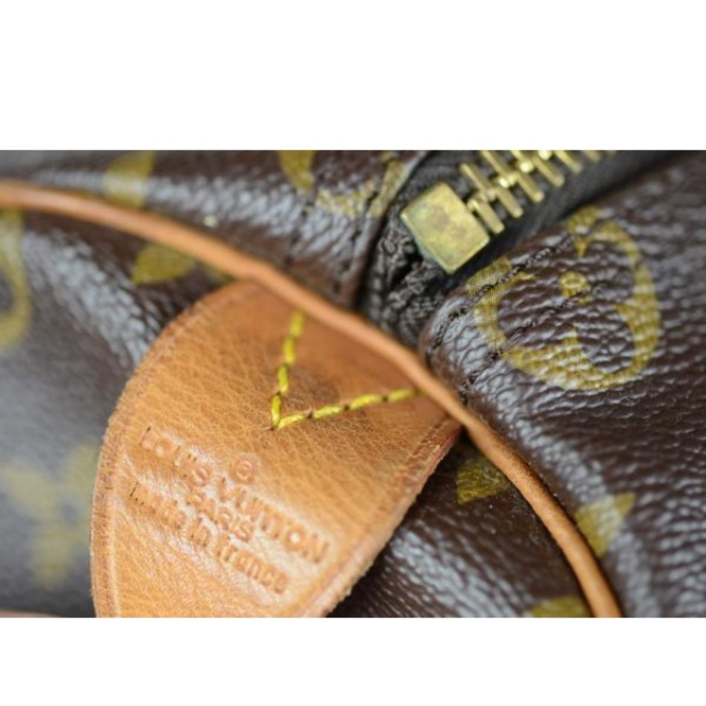 **SOLD****Authentic LV Monogram Canvas Keepall 50 - Picture 6 of 8